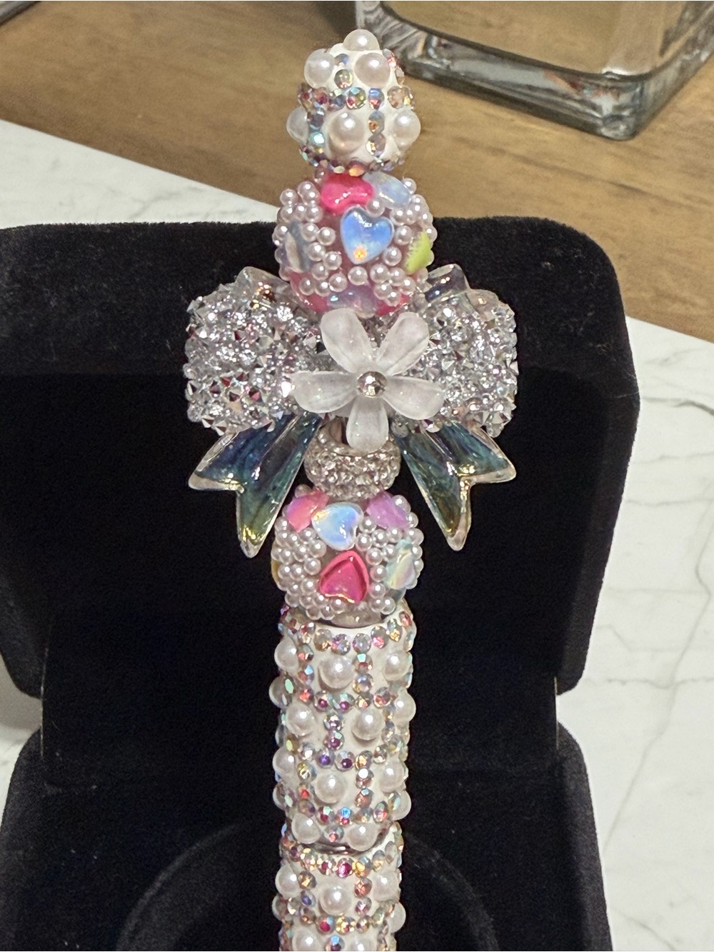 Handcrafted Rhinestone Beaded Pen - Picture 2 of 3